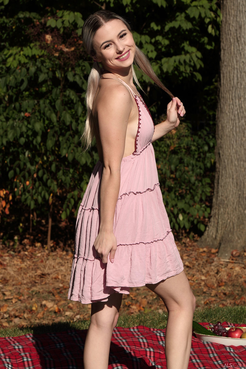 Соня, 21 год, 6 размер груди